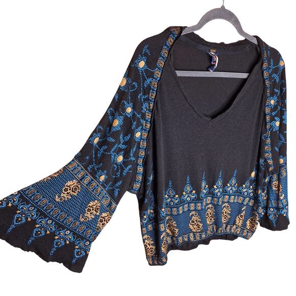 Free People lyocell bohemian medallian print blouse bell sleeve top soft grey - Picture 6 of 6